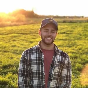 Meet your Posher, Zeke